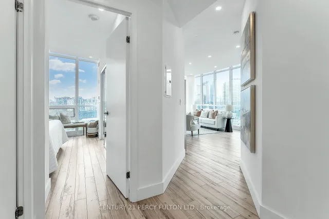 Additional image 5 of 209 Fort York Blvd Unit 1663