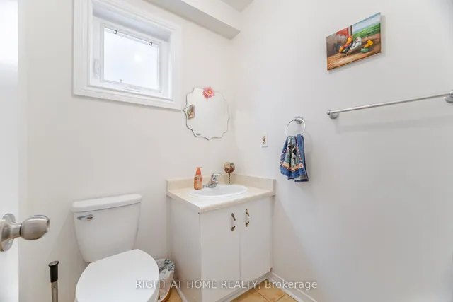 Additional image 18 of 5253 Palomar Cres