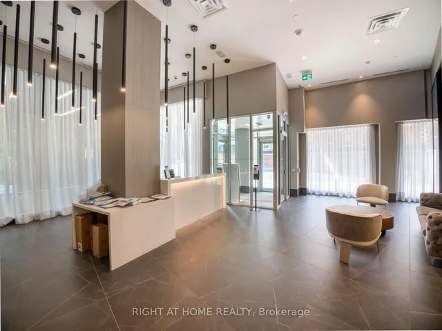 Additional image 2 of 219 Dundas St Unit 707