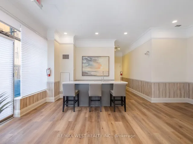 Additional image 33 of 4196 Dundas St Unit PH 609