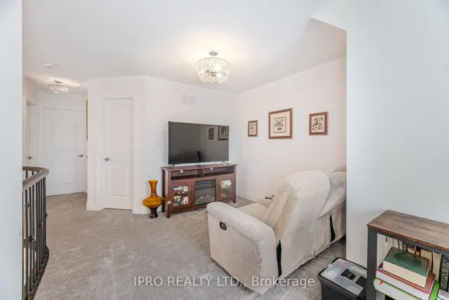 Additional image 29 of 81 Muzzo Dr