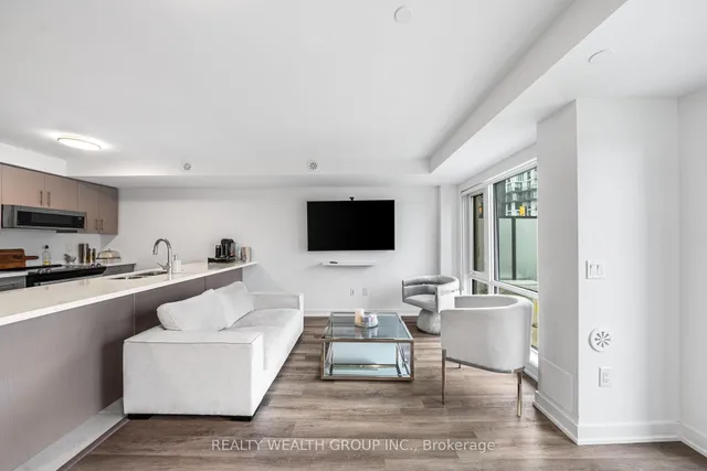 Additional image 5 of 185 Veterans Dr Unit 11