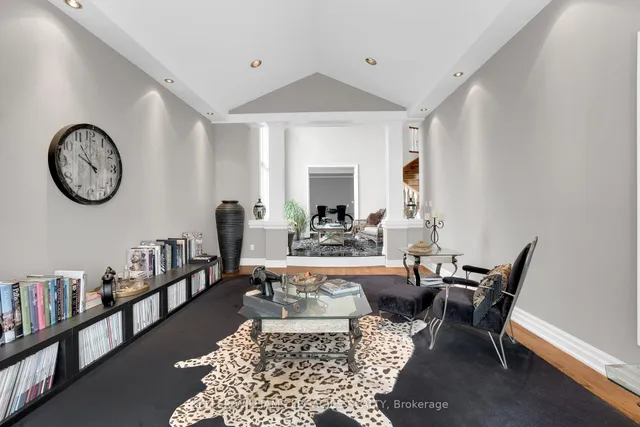 Additional image 8 of 360 Conservation Dr