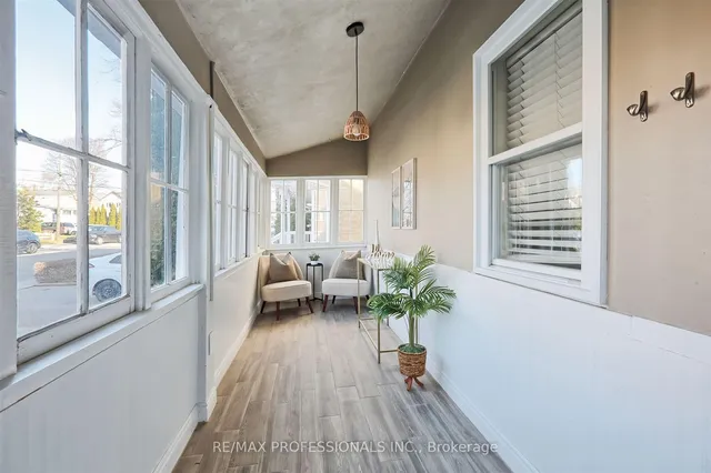 Additional image 3 of 63 Guthrie Ave