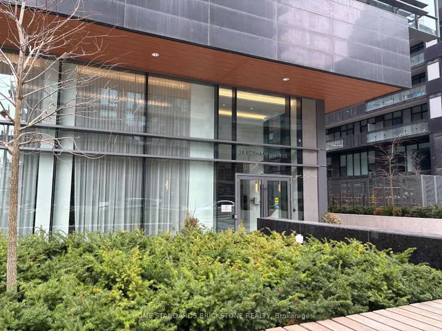 Additional image 30 of 39 Roehampton Ave Unit 609