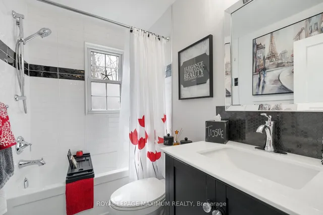 Additional image 28 of 527 Merton St