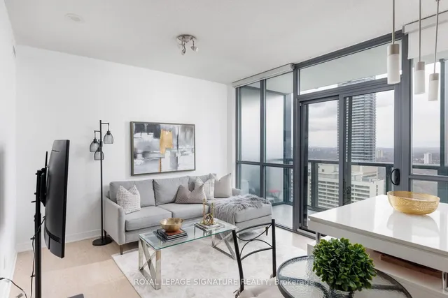 Additional image 8 of 110 Charles St Unit 3410