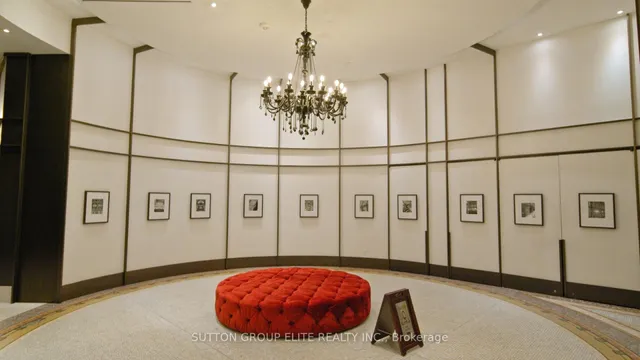 Additional image 6 of 197 YONGE St Unit 4902