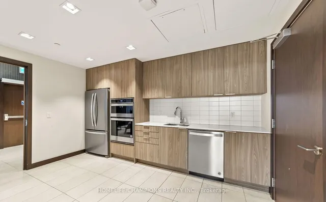 Additional image 30 of 2 Sonic Way Unit 2303