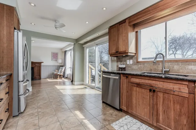 Additional image 13 of 21 Cedar St