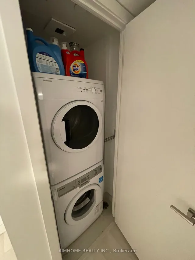 Additional image 9 of 188 Cumberland St Unit 1607