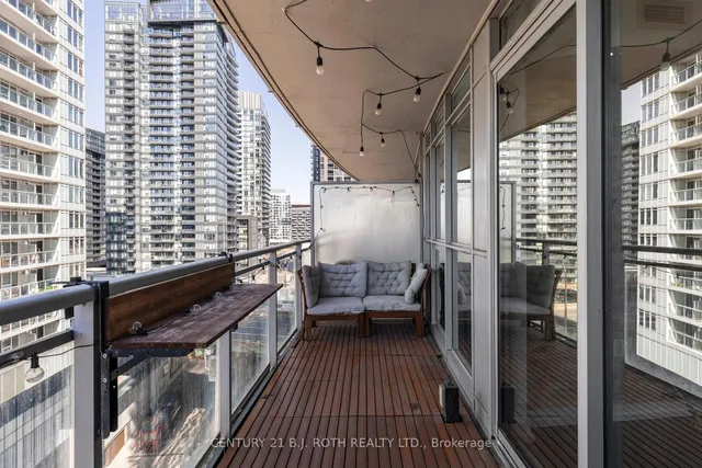 Additional image 20 of 38 Dan Leckie Way Unit 1103