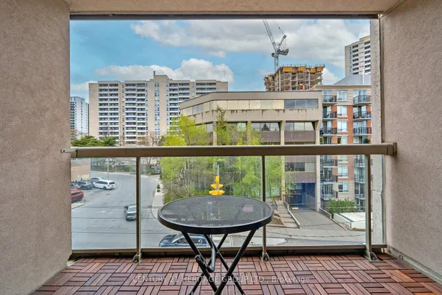 Additional image 33 of 253 Merton St Unit 315