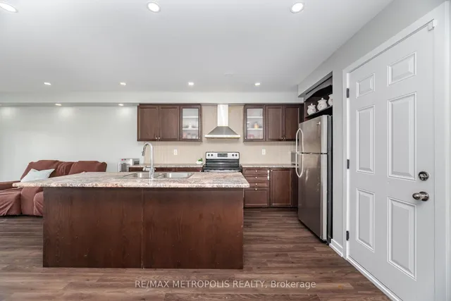 Additional image 8 of 4 Edsel Rd