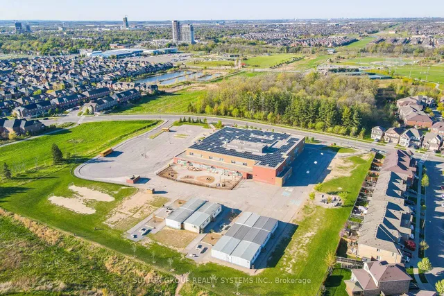 Additional image 49 of 925 Dice Way