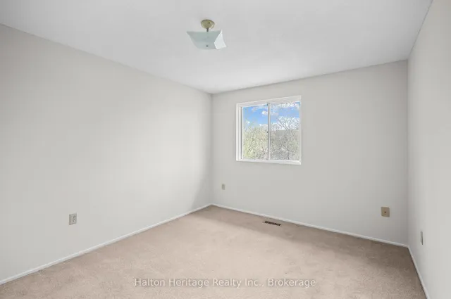 Additional image 32 of 1556 Lancaster Dr Unit 71