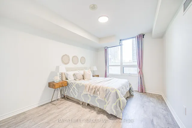 Additional image 40 of 25 Lower Simcoe St Unit 627