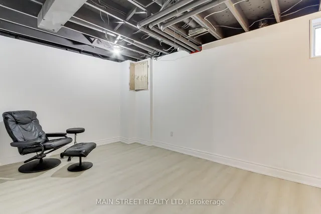 Additional image 21 of 725 Vermouth Ave Unit 18