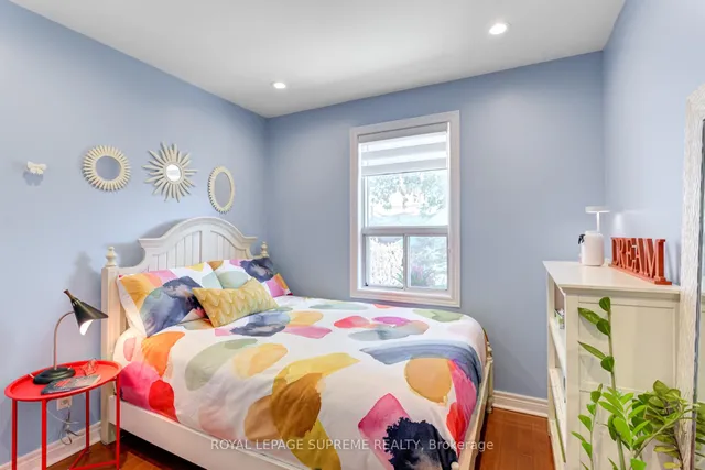 Additional image 16 of 901 St Clarens Ave