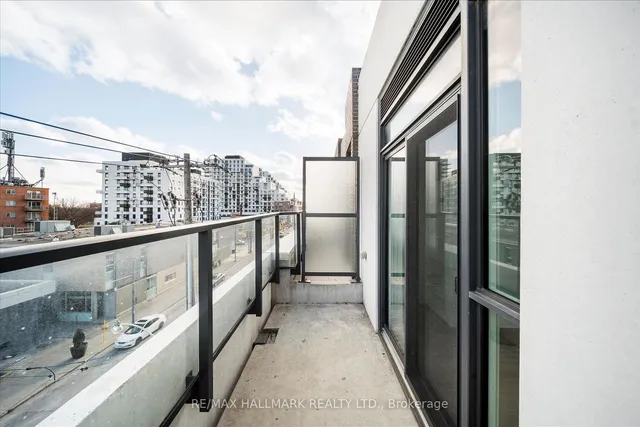 Additional image 15 of 1630 Queen St Unit 405