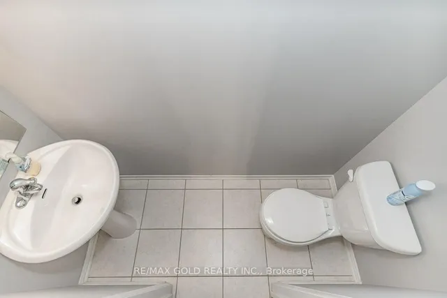 Additional image 12 of 2468 Post Rd Unit 20