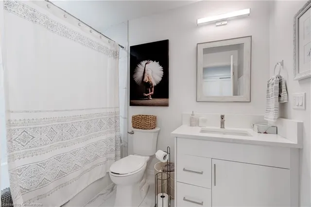 Additional image 9 of 500 Brock Ave Unit 1001