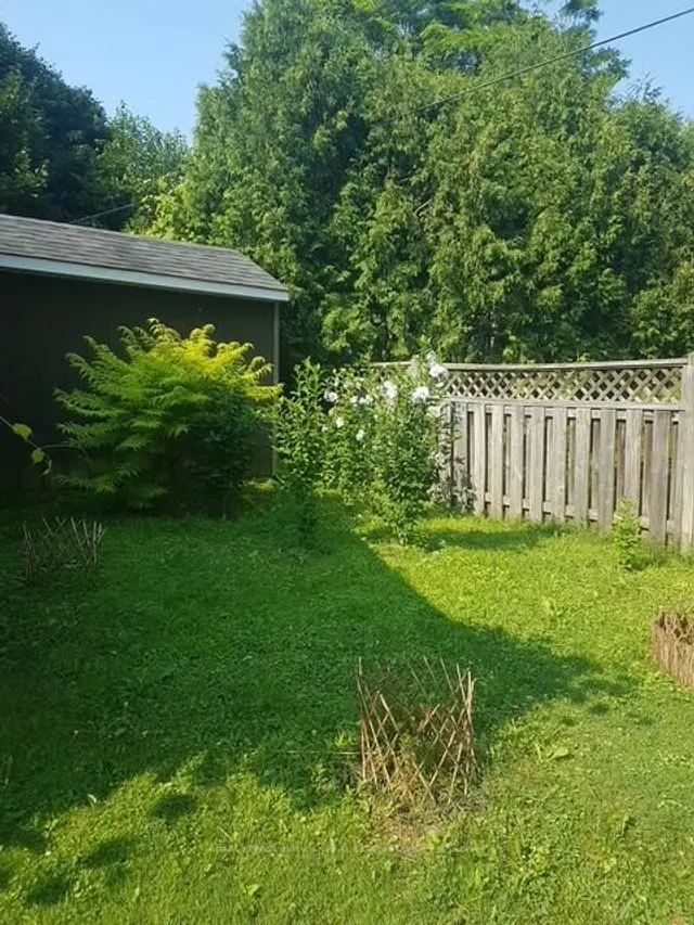 Additional image 40 of 848 Upper Wellington St