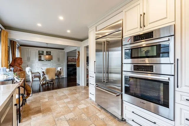 Additional image 14 of 121 Mohawk Rd