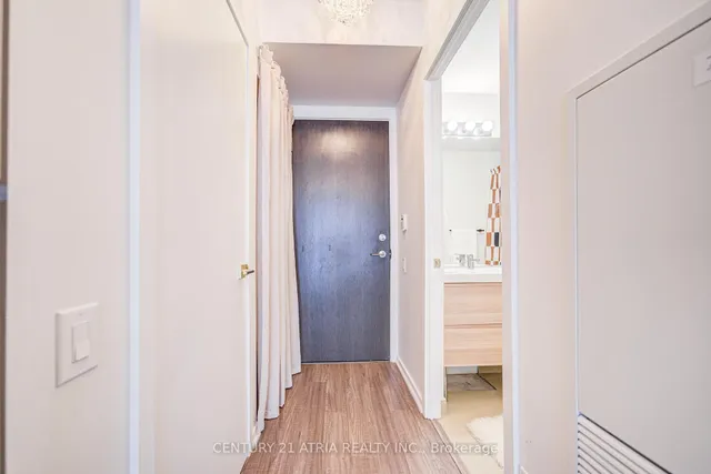 Additional image 8 of 105 The Queensway N/A Unit 812