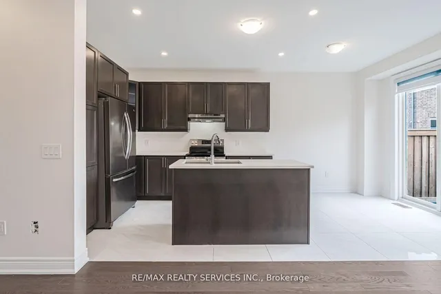 Additional image 10 of 25 Enclave Tr