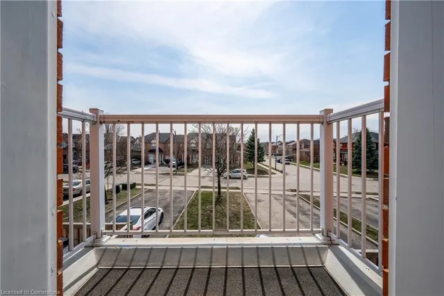 Additional image 18 of 105 Desert Sand Dr