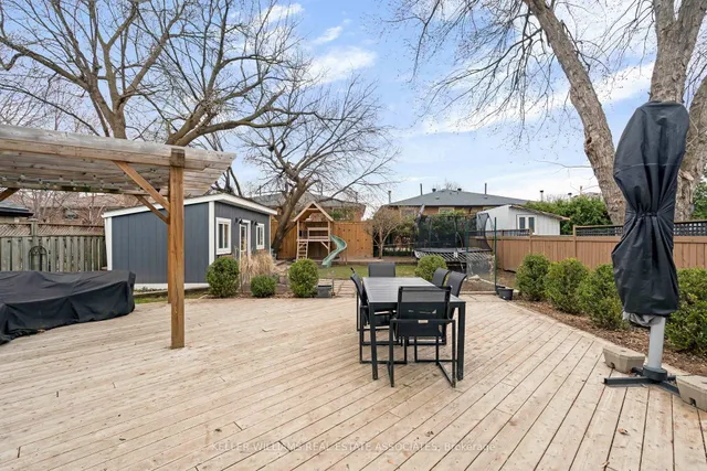 Additional image 32 of 25 Rogers Rd