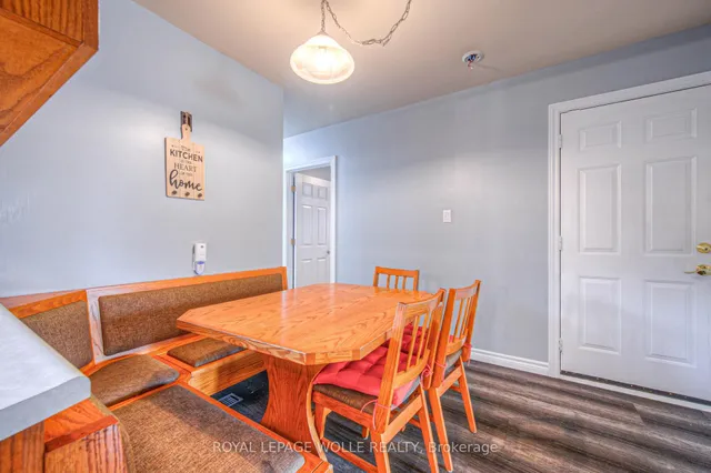 Additional image 15 of 22 Hampton Pl