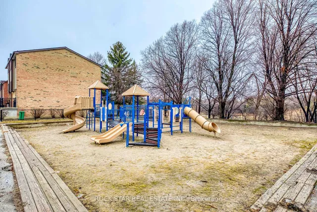 Additional image 37 of 5 Moregate Cres Unit 69