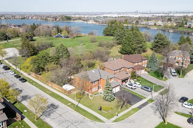 Additional image 38 of 18 Pebble Beach Crt