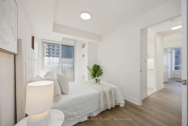 Additional image 22 of 3 Rean Dr Unit 1101