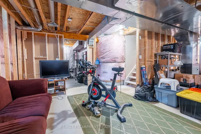 Additional image 39 of 199 Emick Dr