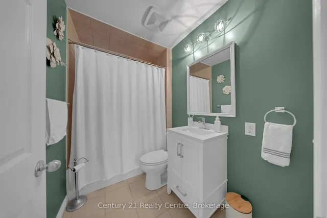 Additional image 21 of 9 Sunset Blvd