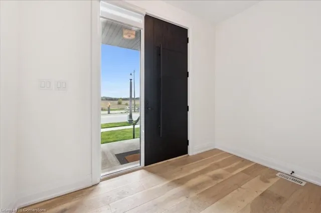 Additional image 5 of 166 Shaded Creek Dr