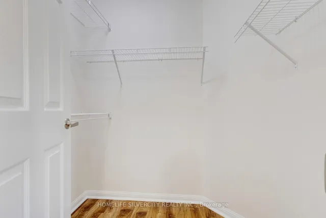 Additional image 35 of 121 Buick Blvd