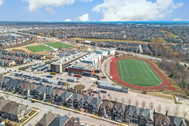 Additional image 40 of 3192 Sorrento Cres