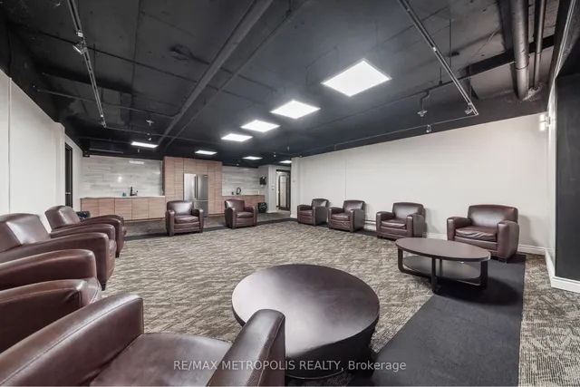 Additional image 8 of 150 Charlton Ave Unit 502