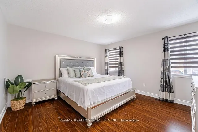 Additional image 24 of 8 Upshall Dr