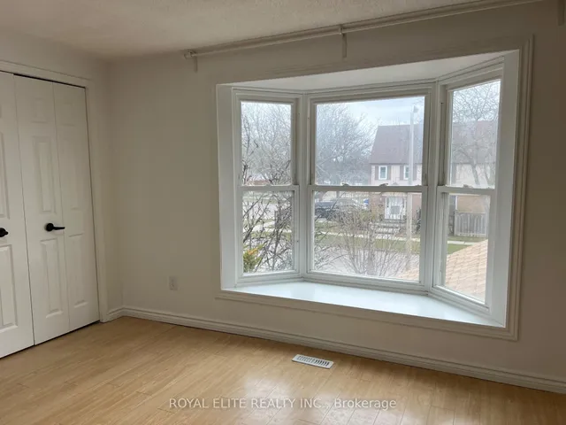 Additional image 10 of 6 Belinda Sq