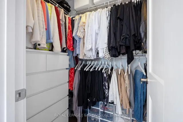 Additional image 25 of 1110 Briar Hill Ave Unit 301