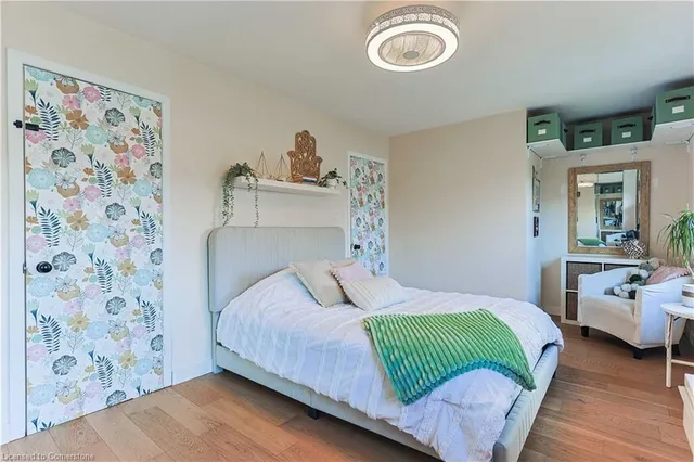 Additional image 22 of 5475 Lakeshore Rd Unit 54