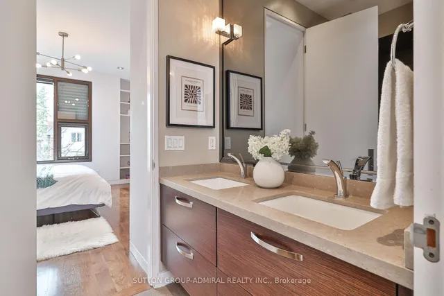 Additional image 26 of 415 Douglas Ave