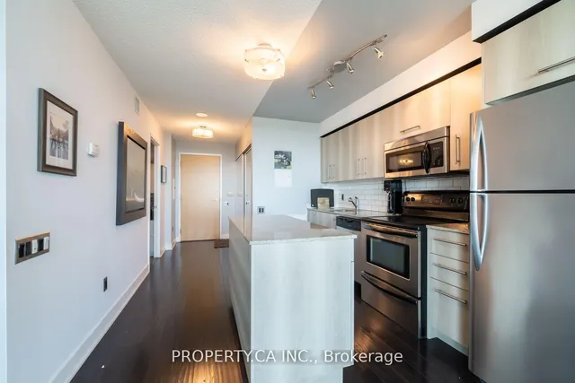 Additional image 6 of 1048 Broadview Ave Unit 1705