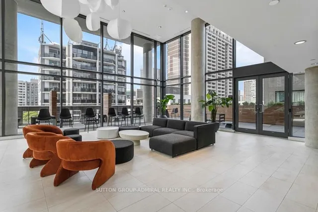 Additional image 8 of 81 Wellesley St Unit 2104