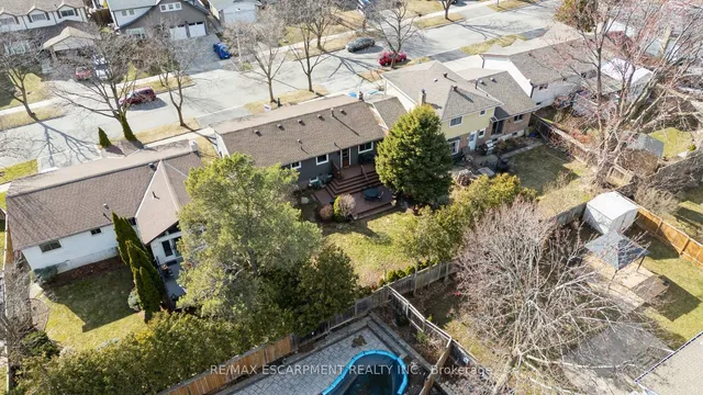 Additional image 45 of 2187 Sandringham Dr